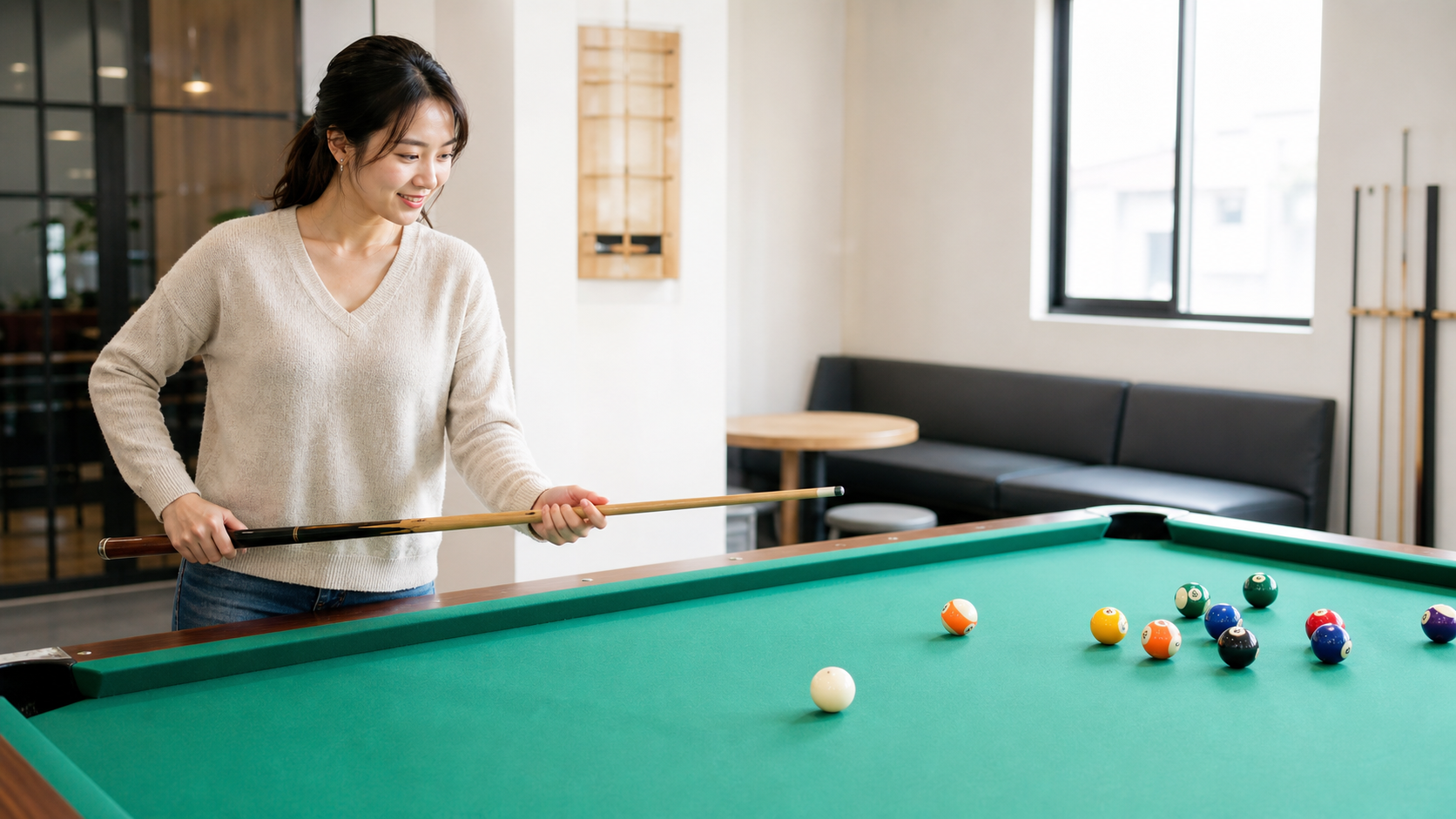 ビリヤード女性初心者は何から始める？構え・練習・マナーの3ステップ入門